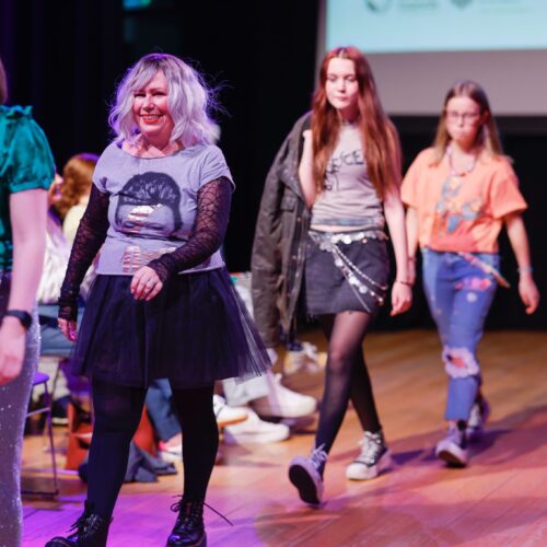 0063_ABC_TrashFashion_200326PM